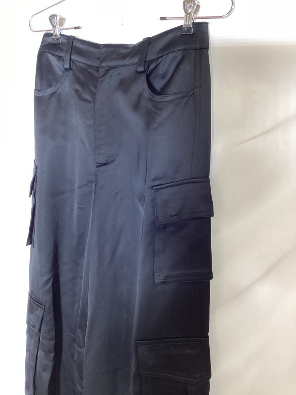 Favorite Daughter Satin Cargo Pants Black Size 2 - Picture 10 of 14